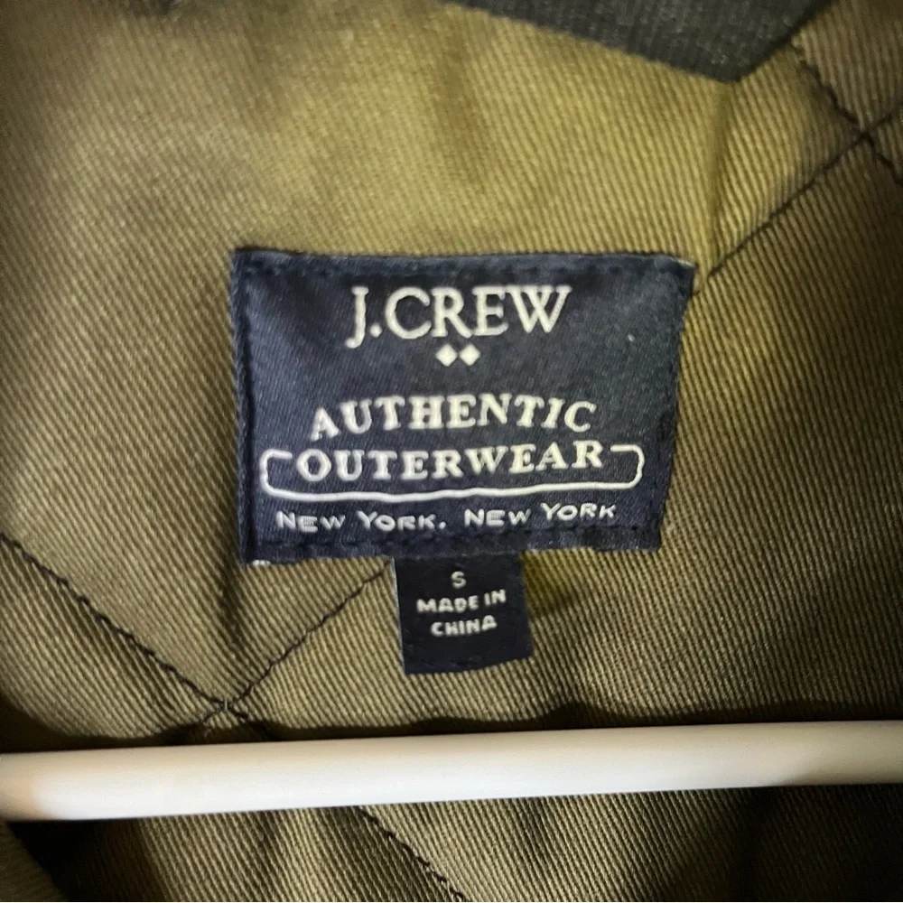J. Crew Authentic Outerwear Full Zipper Black Vest Size‎ Small